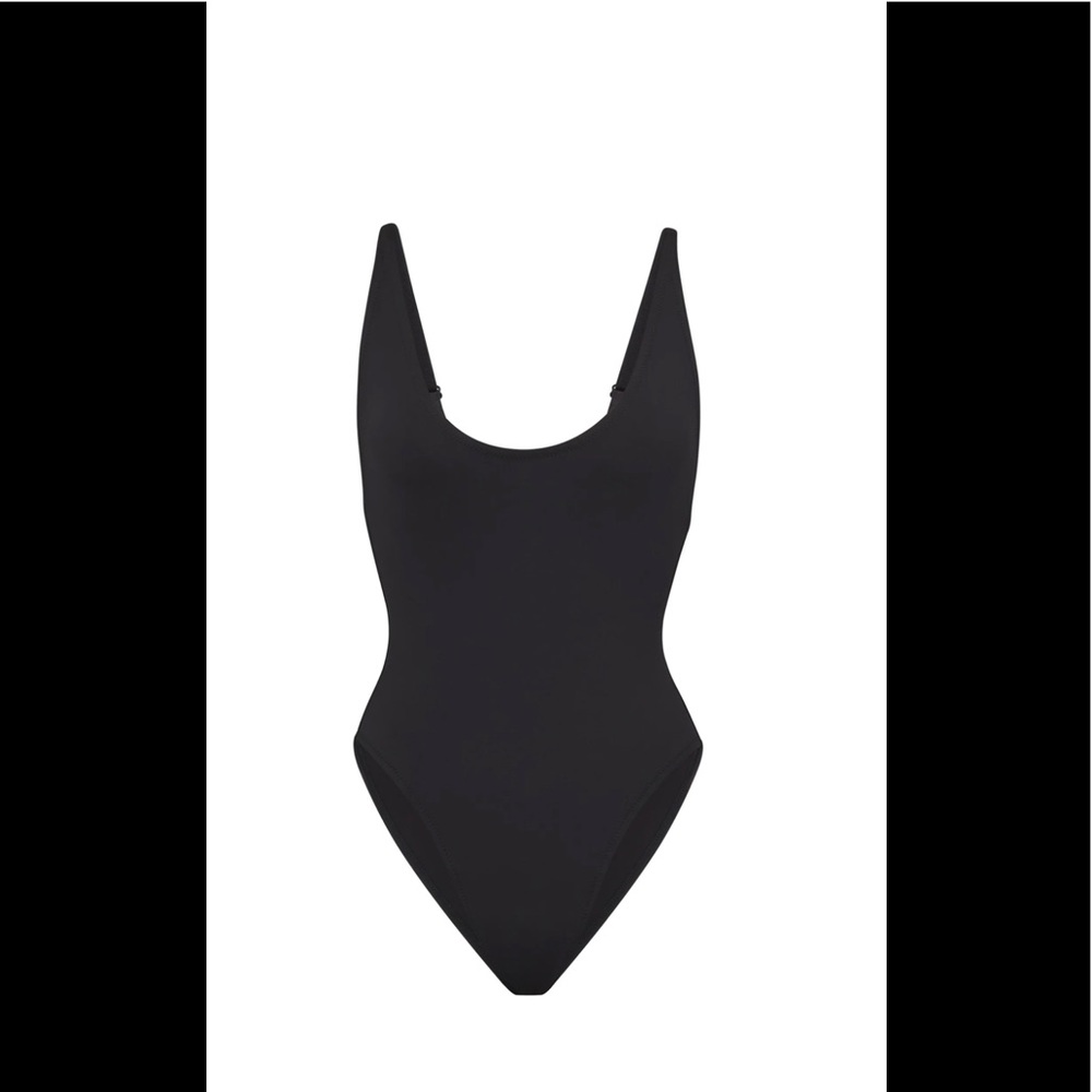 Skims swim scoop neck one piece onyx XL